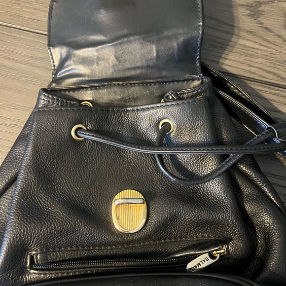 balmain leather backpack Backpack, Women's, Green The leather backpack by BALMAIN is a masterful example of contemporary elegance meeting timeless tradition Balmain Black Leather Nomad Backpack